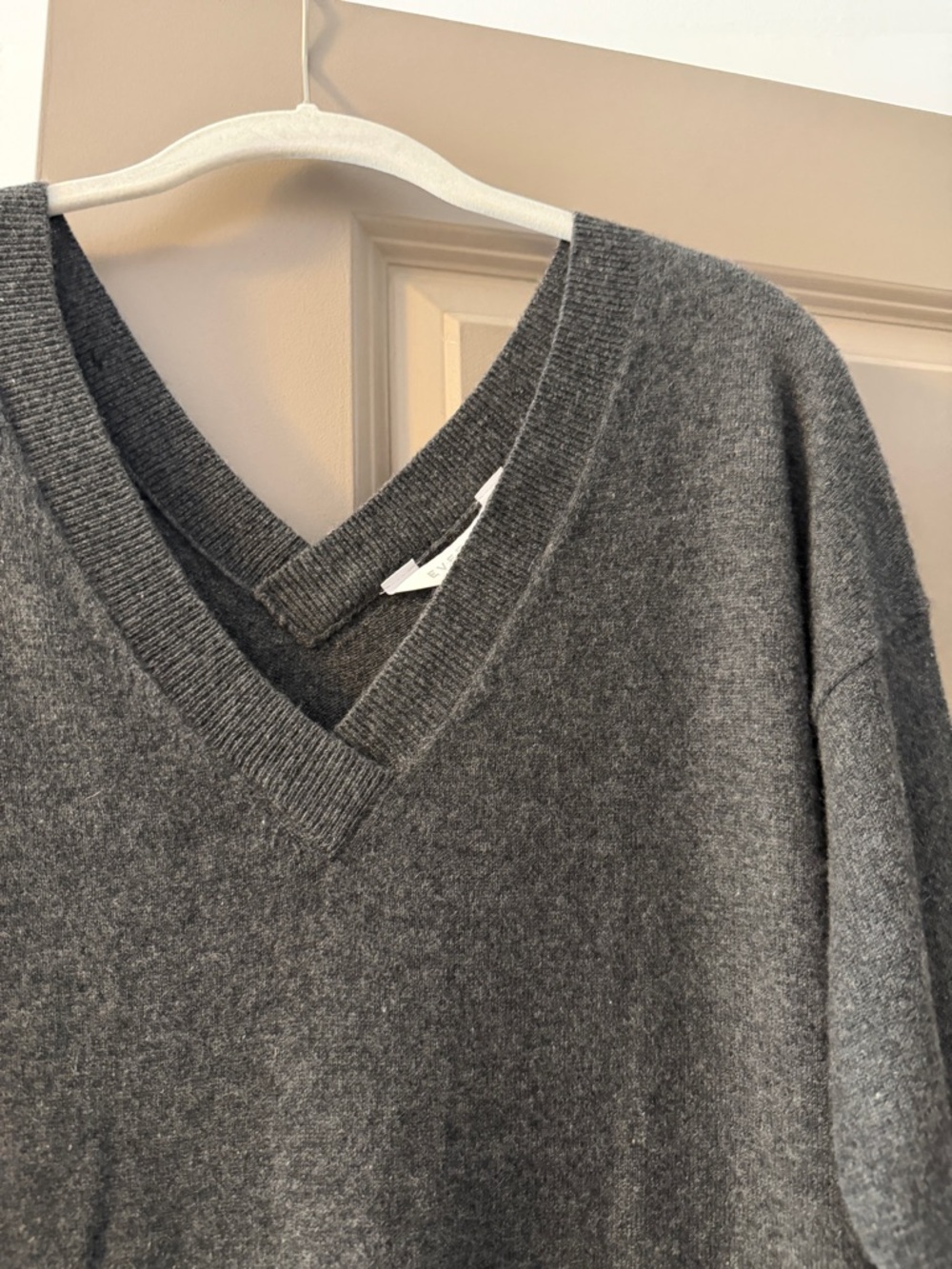 Everlane long sleeve grey 100% cashmere sweater dress